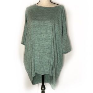 NWOT XL Lularoe Irma